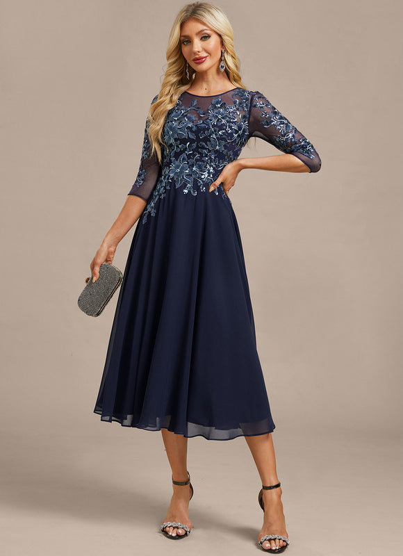 Robe Chic Fluide Brodée Marine - gallery 3