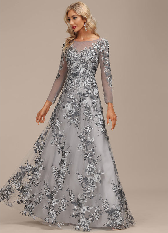 Robe Chic Élégance Florale Grise - gallery 3
