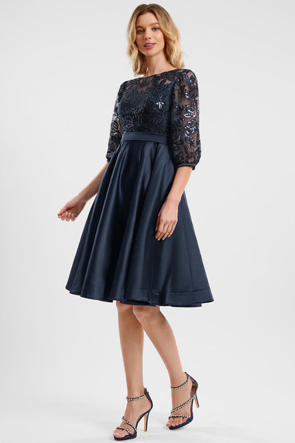 Robe Chic Satinée Étoilée - gallery 2