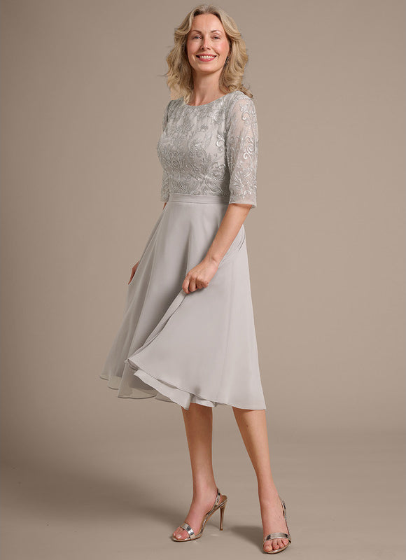 Robe Chic Grise Aérée - gallery 2