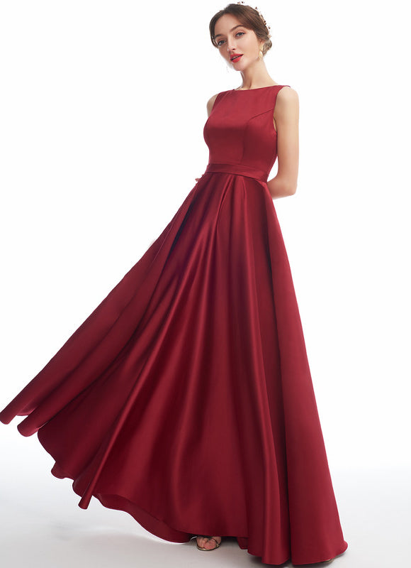 Robe Chic Rouge Satiné