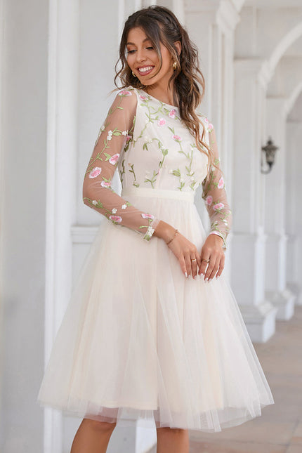 Robe Chic Fleur De Tulle - gallery 6