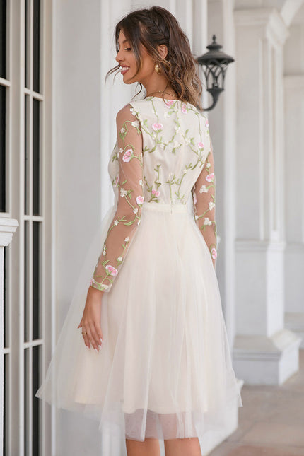 Robe Chic Fleur De Tulle - gallery 1