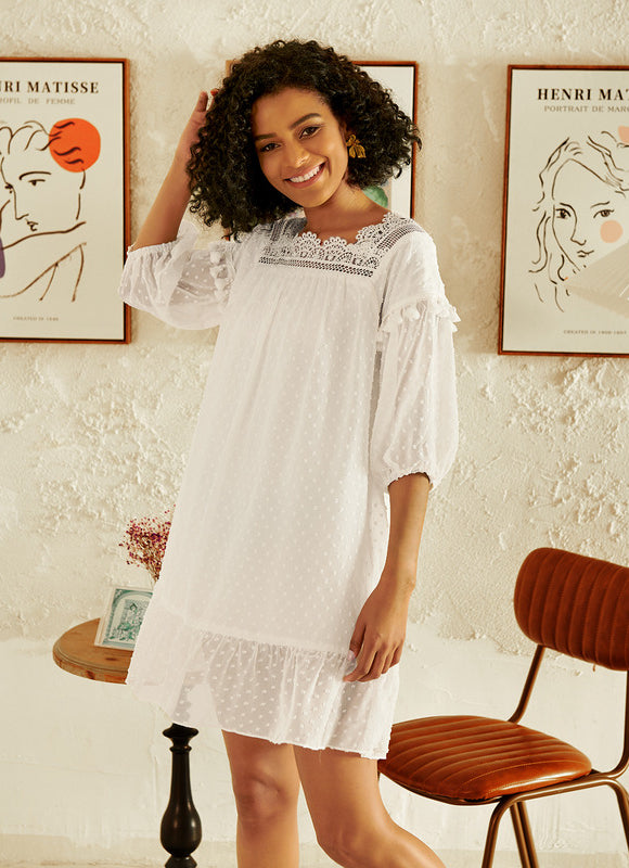 Robe Chic Courte Dentelle
