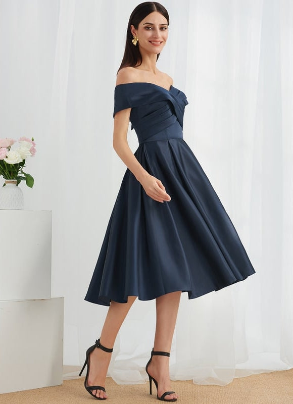 Robe Chic Bleu Marine Satinée - gallery 1
