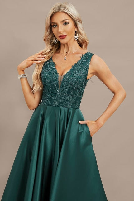 Robe Chic Satin V-Neck Charm - gallery 2