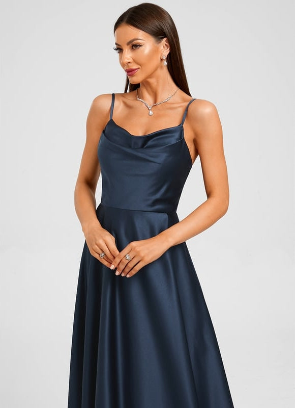 Robe Chic Satinée Marine - gallery 3