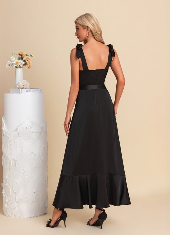 Robe Chic Satin Noir Ajustée - gallery 4