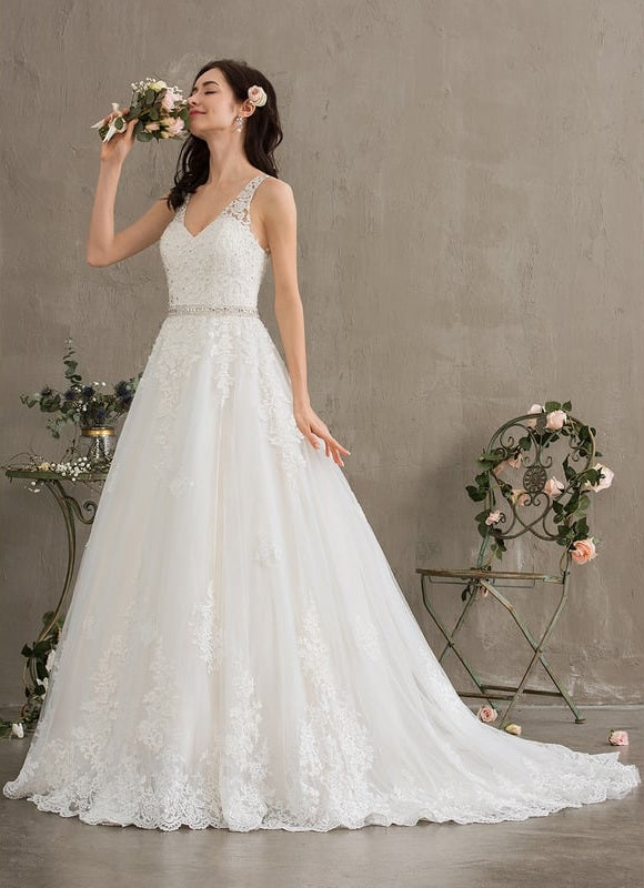 Robe Chic Blanche Traîne En Dentelle - gallery 3