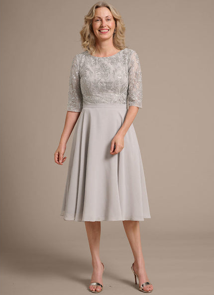 Robe Chic Grise Aérée