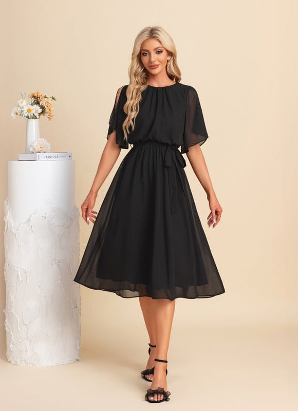 Robe Chic Noire Aérée - gallery 1