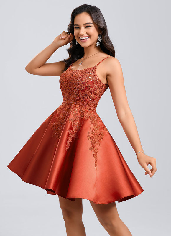 Robe Rouge Chic - gallery 5