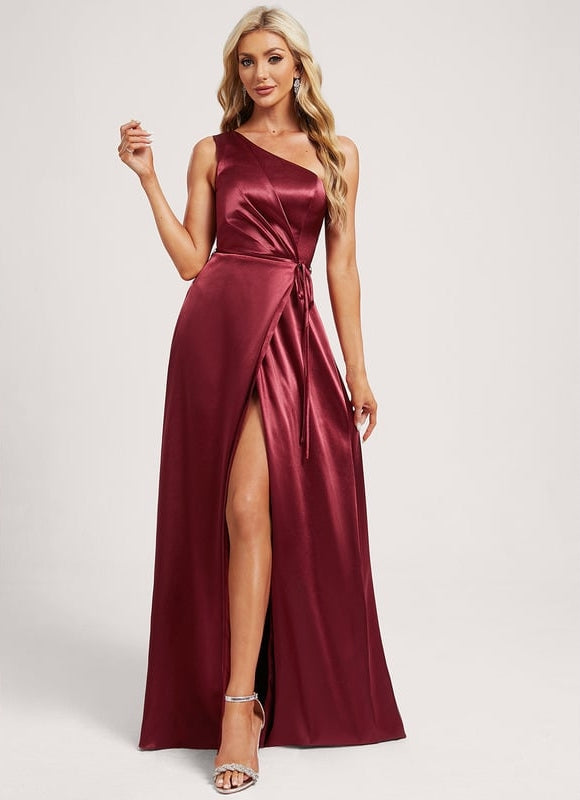 Robe Chic Rouge Satiné Chic