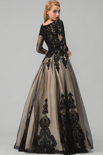 Robe Gothique Chic - gallery 1