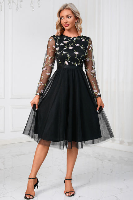 Robe Chic Fleur De Tulle - gallery 9