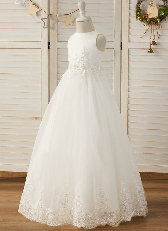 Robes De Mariage Robe Blanche Chic Et Élégante - gallery 4