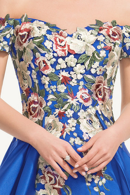 Robe Chic Bleu Floral Satiné - gallery 3
