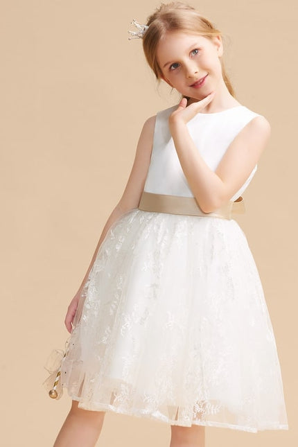 Robe Chic Beige Satin Dentelle Fille - gallery 5