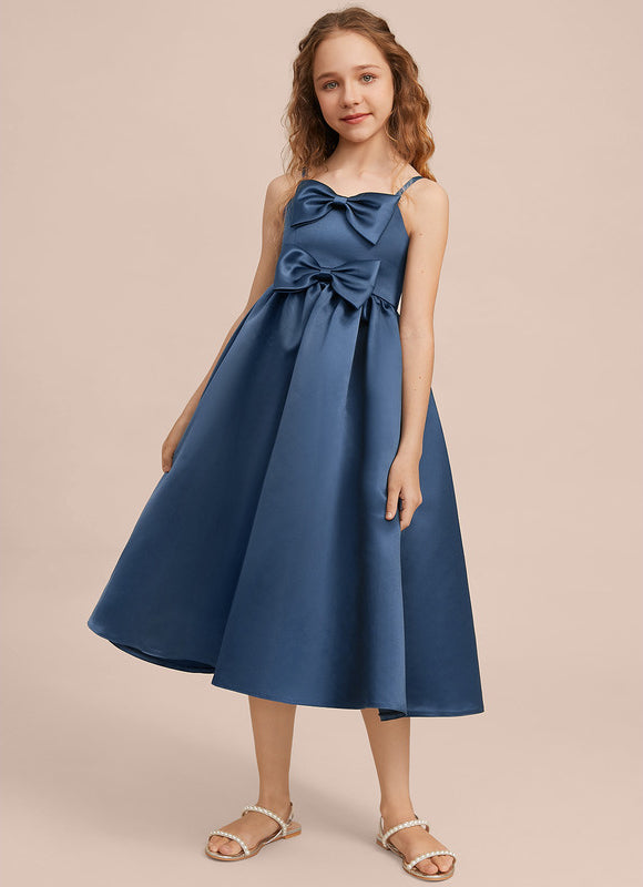 Robe Chic Satin Bleu Élégant - gallery 1