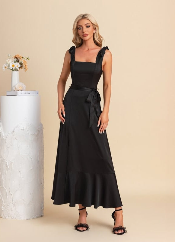 Robe Chic Satin Noir Ajustée - gallery 1