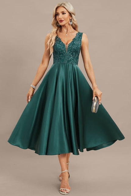 Robe Chic Satin V-Neck Charm - gallery 1