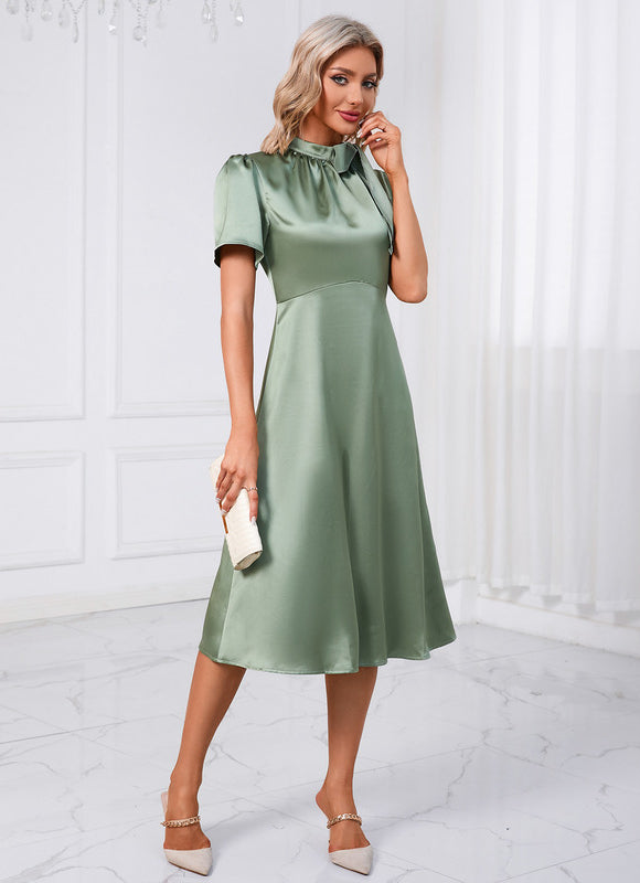 Robe Chic Satin Vert Doux - gallery 3