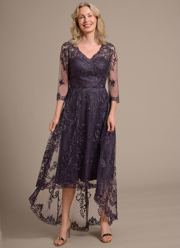 Robe Chic Dentelle Violette - gallery 1