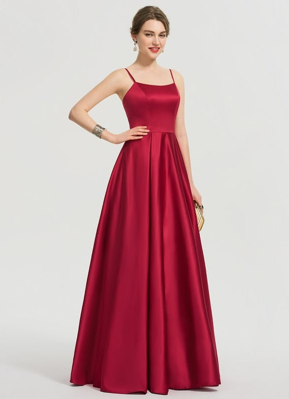 Robe Chic Mystère Élégant