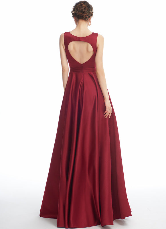 Robe Chic Rouge Satiné - gallery 1