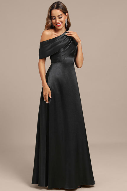 Robe Noir Chic - gallery 4