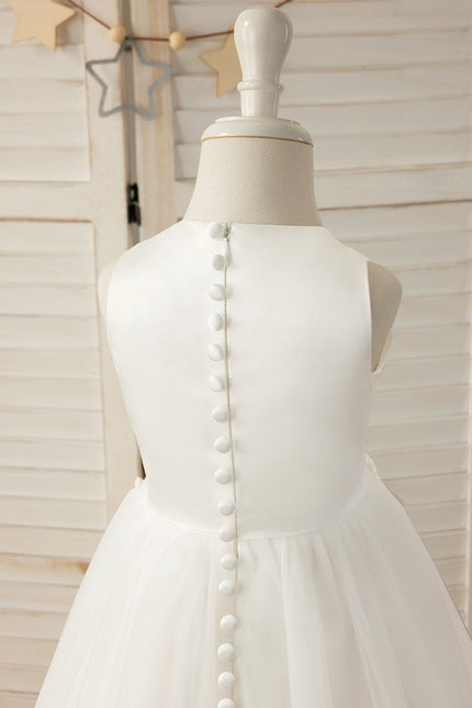 Robes De Mariage Robe Blanche Chic Et Élégante - gallery 1