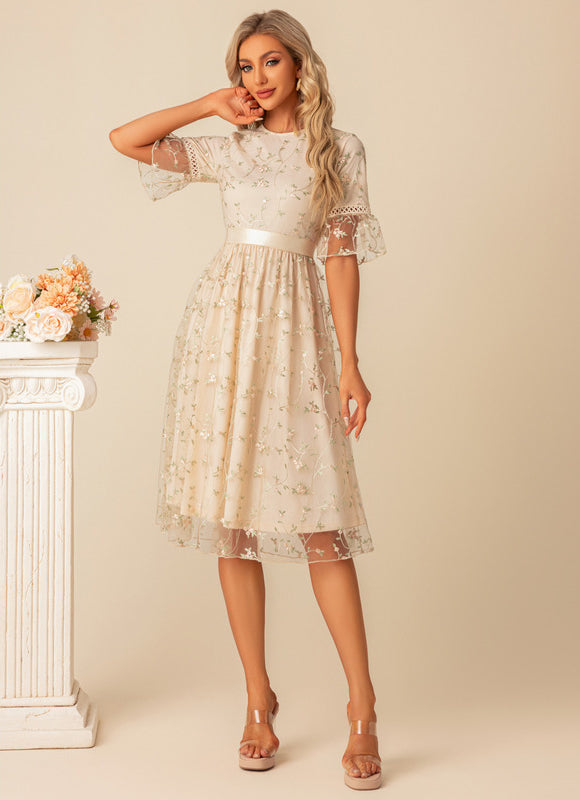 Robe Chic Tulle Fleurie - gallery 1