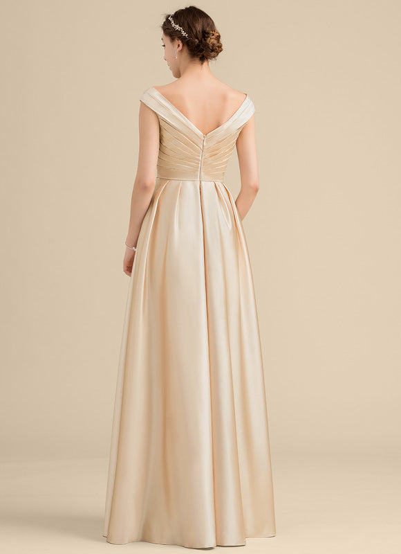 Robe Chic Satin Bordeaux Ajustée - gallery 2