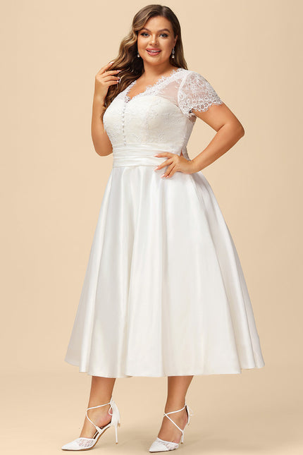 Robe Chic Blanche Satin Dentelle Volants - gallery 9