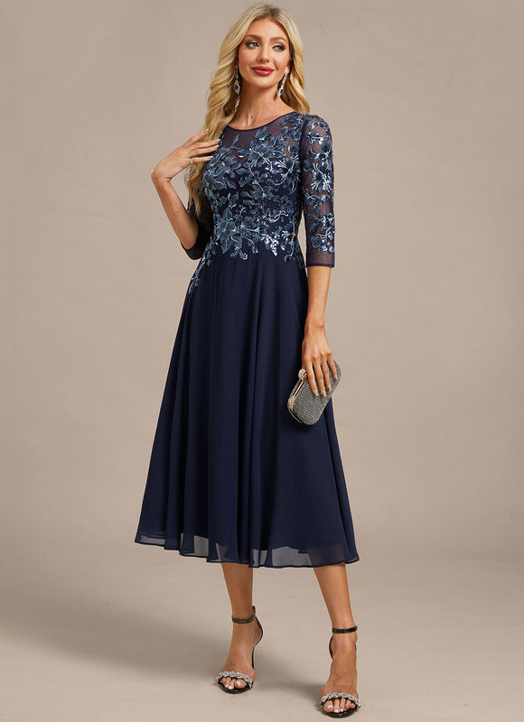 Robe Chic Fluide Brodée Marine - gallery 2