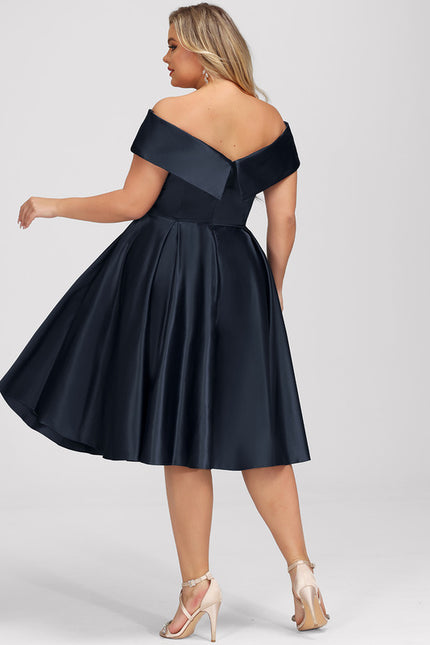 Robe Chic Bleu Marine Satinée - gallery 6