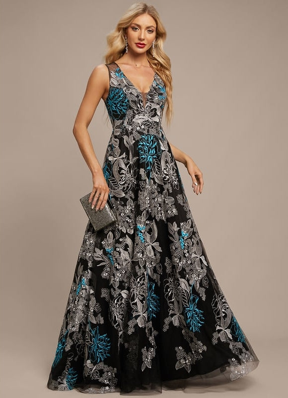 Robe Chic Floral Nocturne - gallery 4