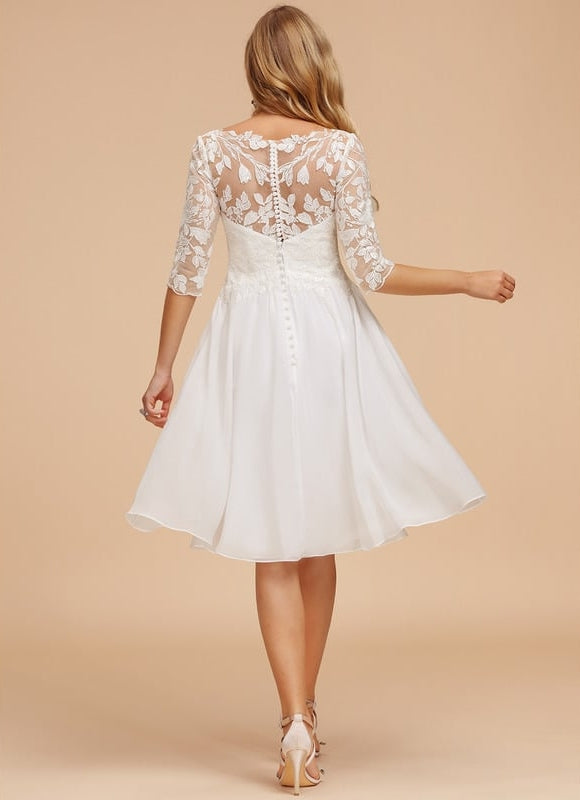 Robe Chic Blanche Col V Dentelle - gallery 3