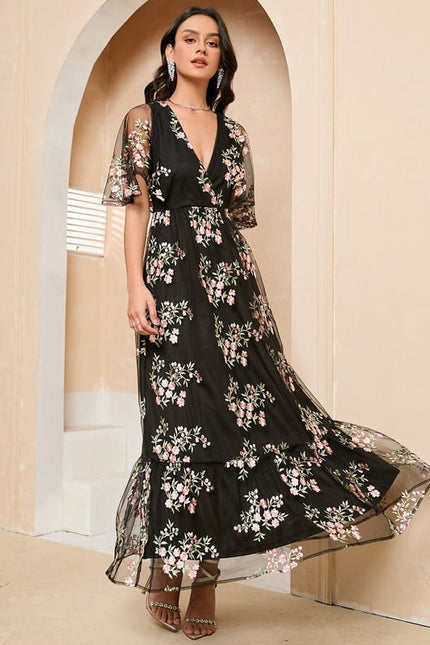 Robe Chic Fleur Noire Éthérée - gallery 2