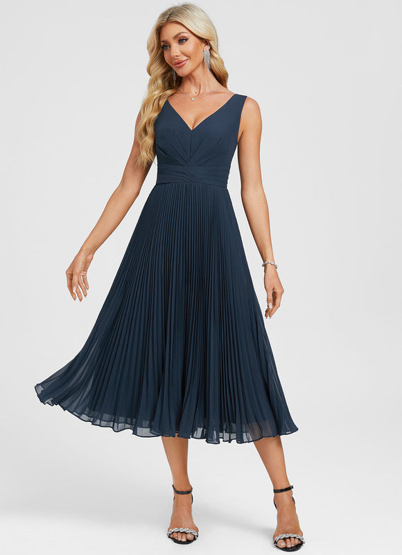 Robe Chic Plissée Sombre - gallery 1