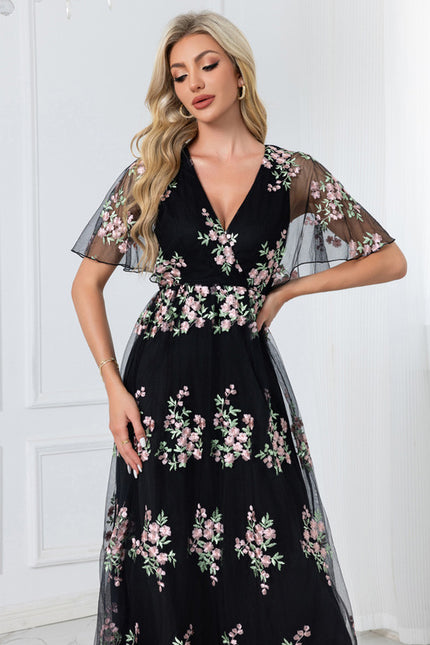 Robe Chic Brodée Élégante - gallery 2