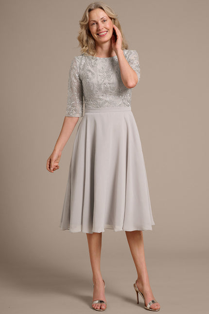 Robe Chic Grise Aérée - gallery 3