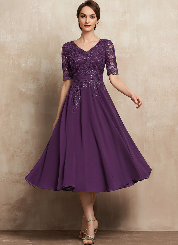 Robe Chic Violet Trapèze Dentelle Paillettes