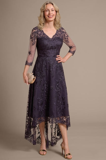 Robe Chic Dentelle Violette - gallery 6