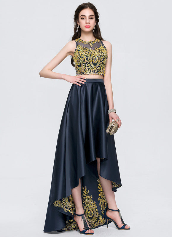 Robe Chic Ornement Noir Satiné - gallery 2
