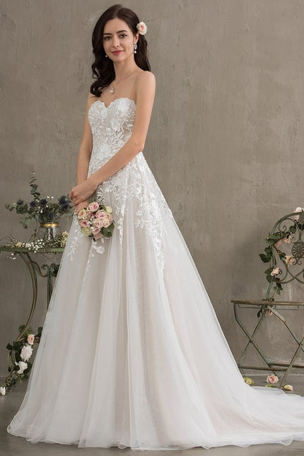 Robe Chic Blanc Élégant Avec Traîne - gallery 6