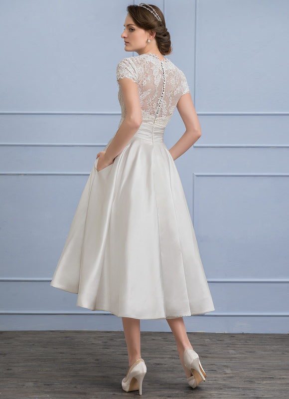 Robe Chic Blanche Satin Dentelle Volants - gallery 1