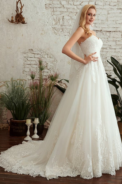 Robe Chic Blanche En Tulle Dentelle