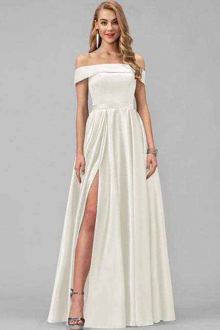 Robe Chic Satin Épaule Dévoilée