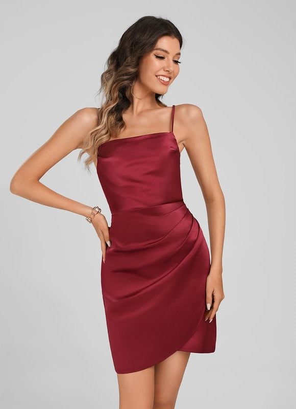 Robe Chic Rouge Satiné Mystique - gallery 3